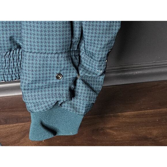 Large Jacket Zero Restriction Golf Outerwear USA Gore-Tex Green Quarter Button - Picture 7 of 7